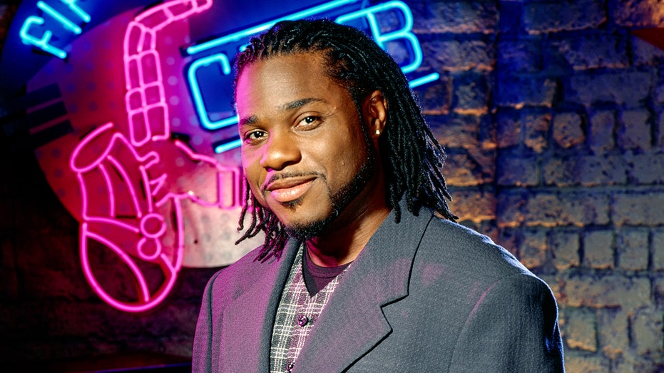 Malcolm-Jamal Warner remembered by Hollywood: Jamie Foxx, Beyoncé honor late 'Cosby Show' star Internet InfoMedia malcolm jamal warner remembered by hollywood jamie foxx beyonce honor late cosby show star