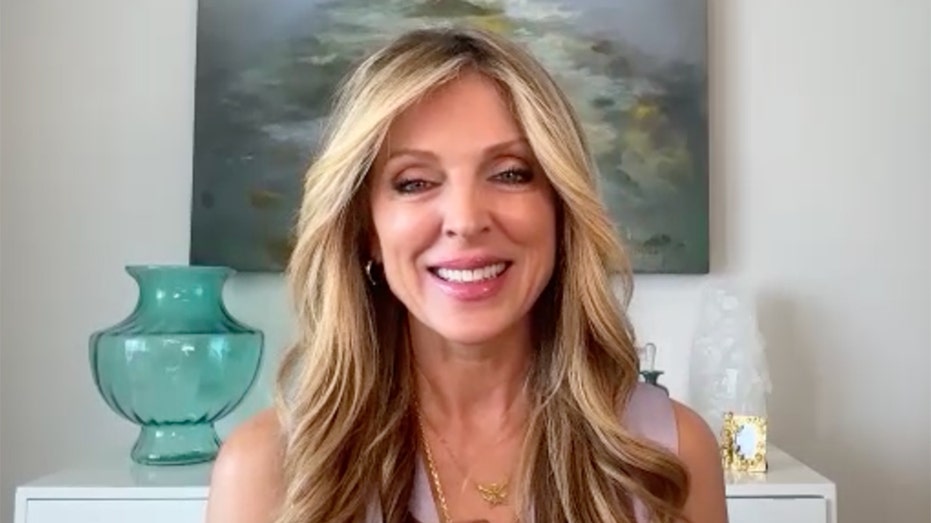 Internet InfoMedia marla maples wants cleaner skies in america as epa pushes ban on weather altering