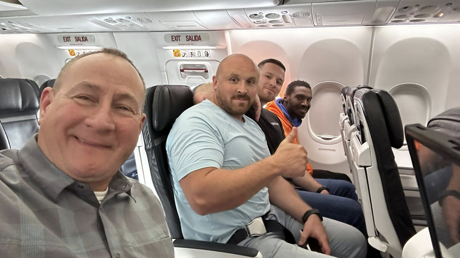 Smiling fugitive recaptured and returned to Kentucky after dramatic airport escape Internet InfoMedia smiling fugitive recaptured and returned to kentucky after dramatic airport escape