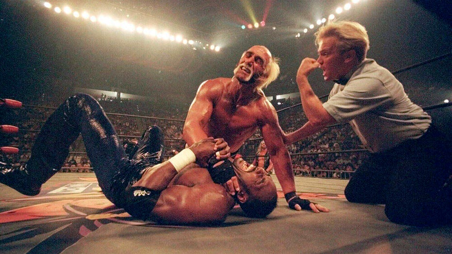 Internet InfoMedia wwe unveils tribute to hulk hogan at smackdown after his death at 71