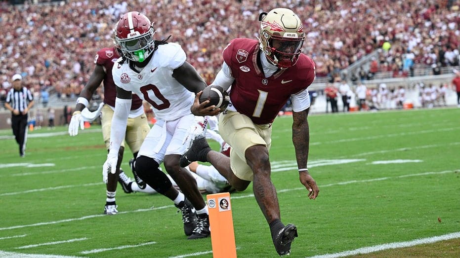 Internet InfoMedia florida state stuns alabama to bring crimson tides season opener win streak to abrupt end