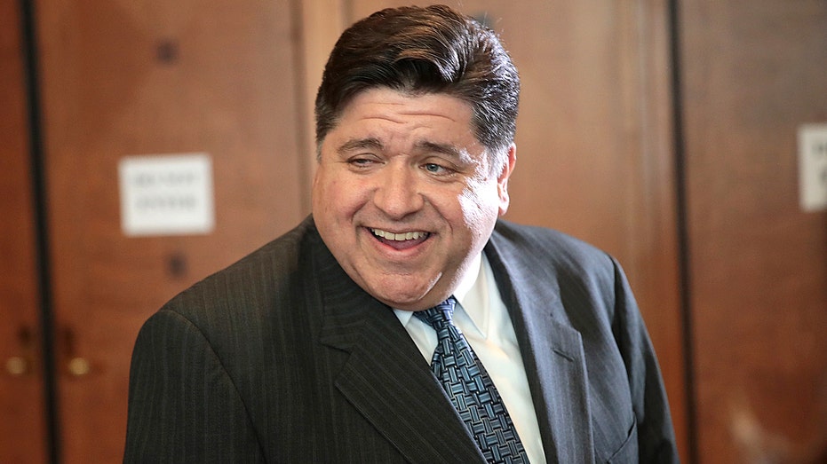 Gov. Pritzker says Trump trying to 'manufacture a crisis' as admin plans National Guard deployment to Chicago Internet InfoMedia gov pritzker says trump trying to manufacture a crisis as admin plans national guard deployment to chicago