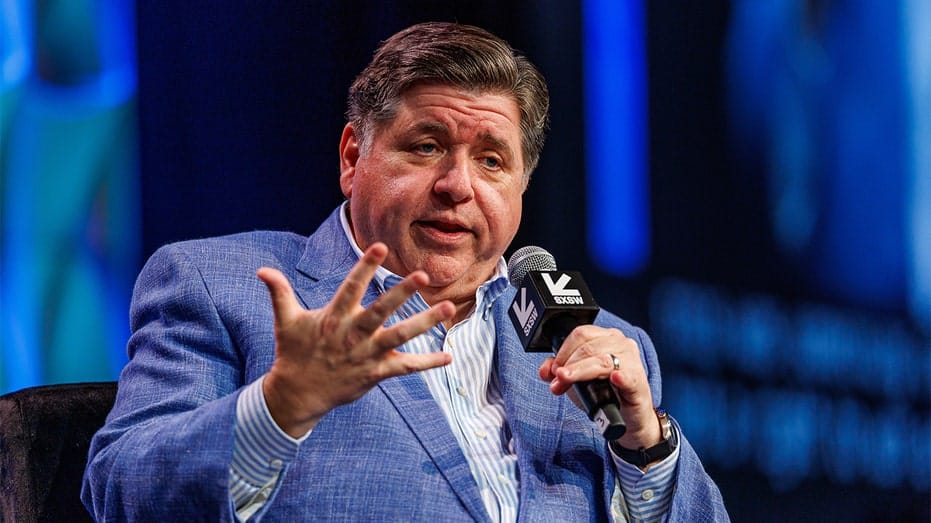 Internet InfoMedia jb pritzker claims trump administration planning an invasion with u s troops