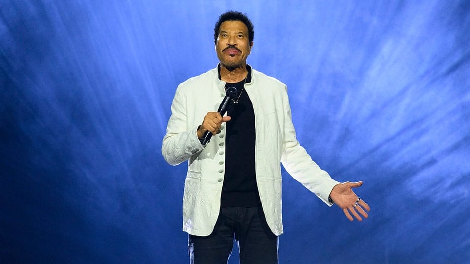 Internet InfoMedia lionel richie burglary attempt at beverly hills home ends with arrest police