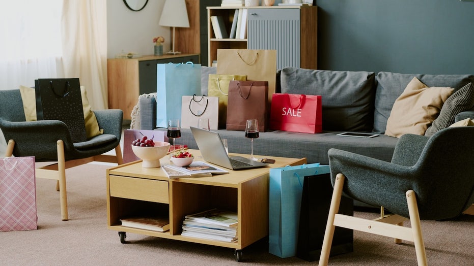 Internet InfoMedia shop wayfairs 72 hour clearout sale for discounts on furniture fire pits and home goods