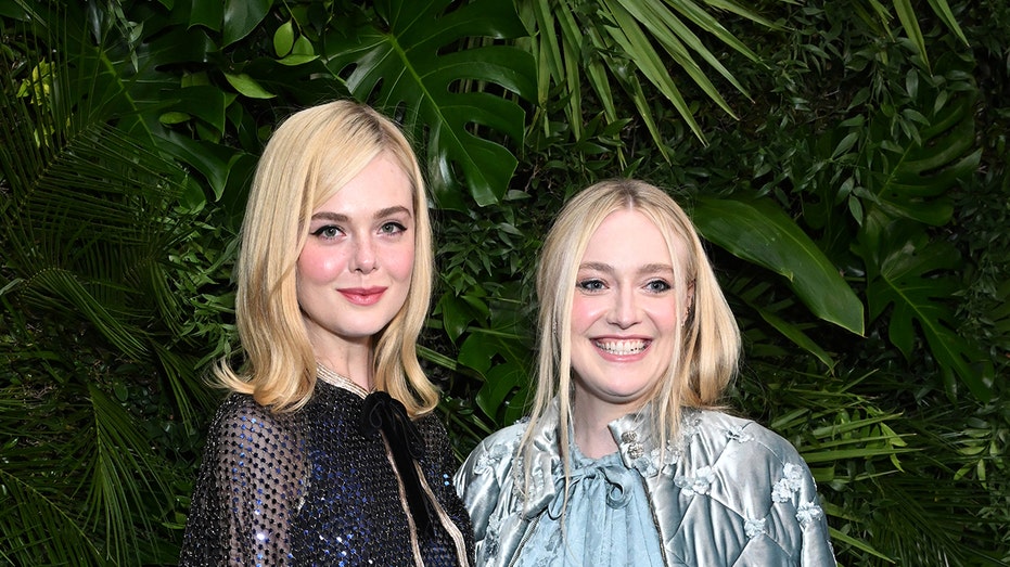 Internet InfoMedia dakota and elle fanning defy hollywood odds avoiding pitfalls despite child stardom