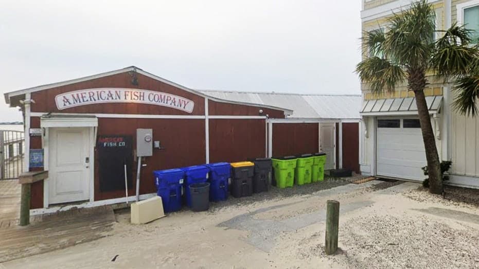 Internet InfoMedia possible suspect in custody after gunman fires from boat toward north carolina restaurant killing 3