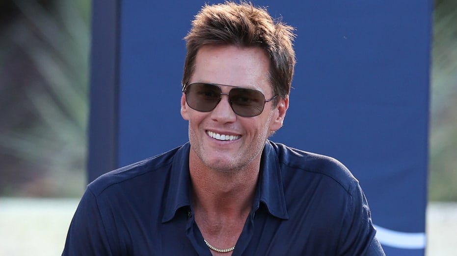 Internet InfoMedia tom brady returning to football competition next year