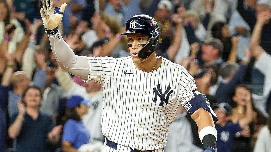Internet InfoMedia aaron judges clutch home run leads yankees to historic comeback in must win game 3 over blue jays