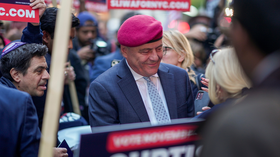 Internet InfoMedia bill ackman jumps into nyc mayoral fight says sliwa must drop or we are toast