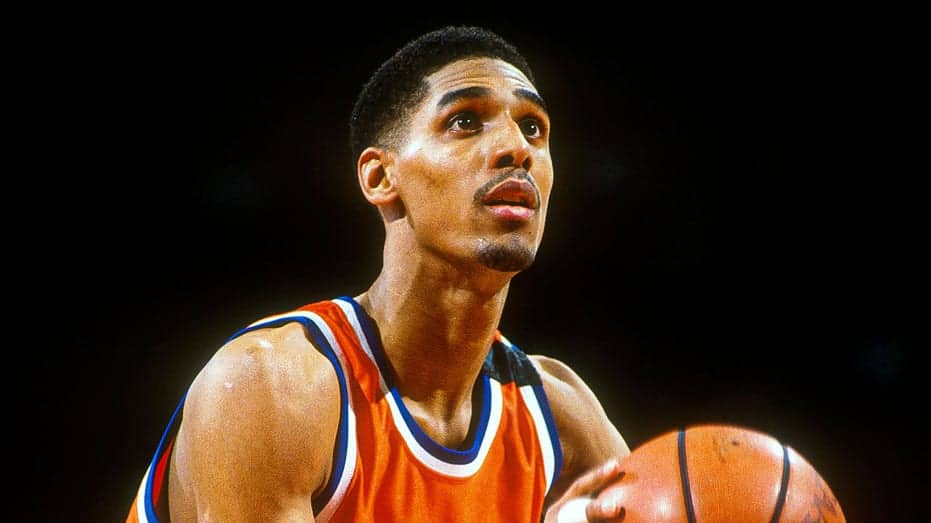 Internet InfoMedia lawrence moten syracuse legend and all time leading scorer dead at 53
