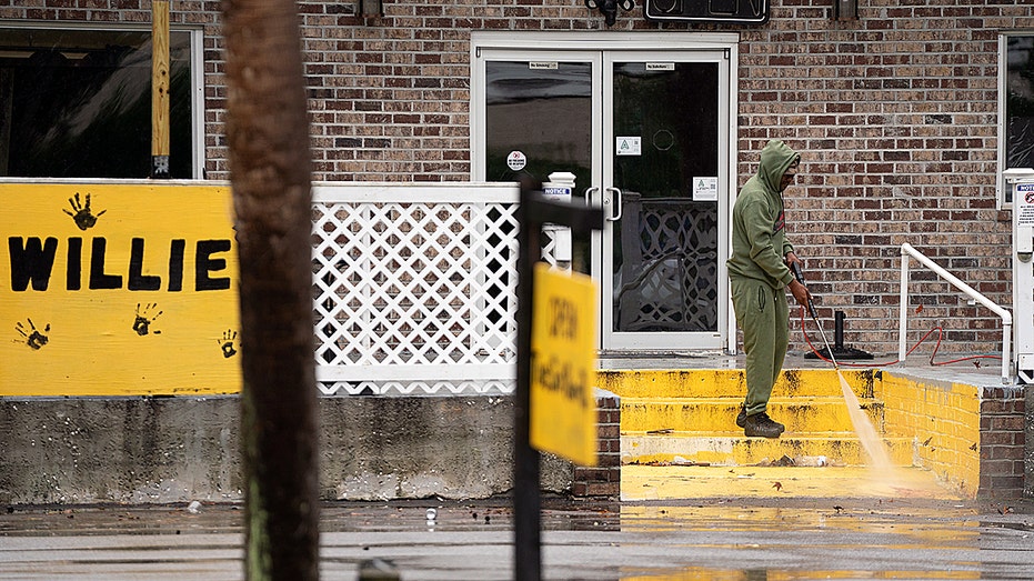 Internet InfoMedia shooting at crowded south carolina bar leaves at least 4 dead 20 others injured