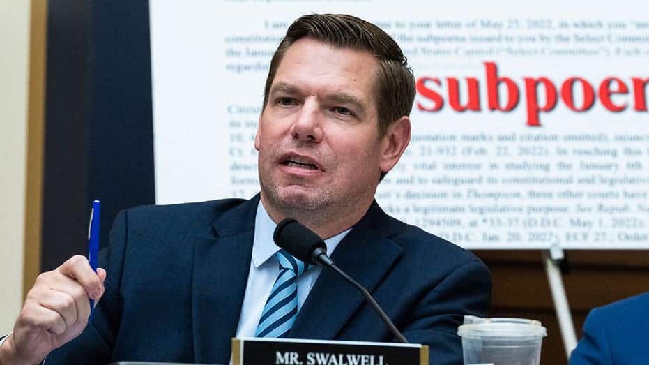 Swalwell threatens 'accountability' to private actors who deal with Trump, hope it 'deters people' Internet InfoMedia swalwell threatens accountability to private actors who deal with trump hope it deters people