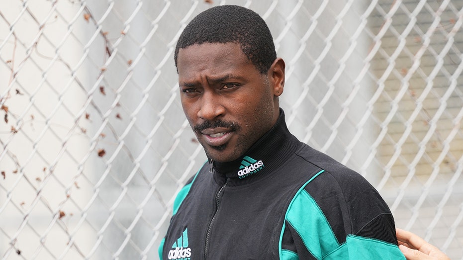 Antonio Brown may face up to 30 years in prison if convicted of attempted murder with gun, prosecutor says Internet InfoMedia antonio brown may face up to 30 years in prison if convicted of attempted murder with gun prosecutor says