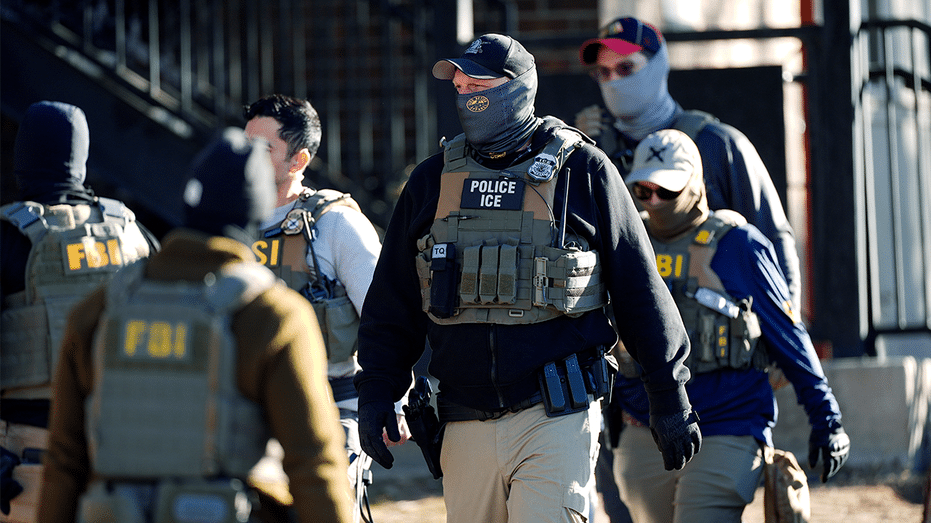 Internet InfoMedia federal judge rules ice agents in colorado may only arrest illegal immigrants likely to flee