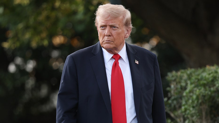 Internet InfoMedia trump signs bill ending longest government shutdown in us history